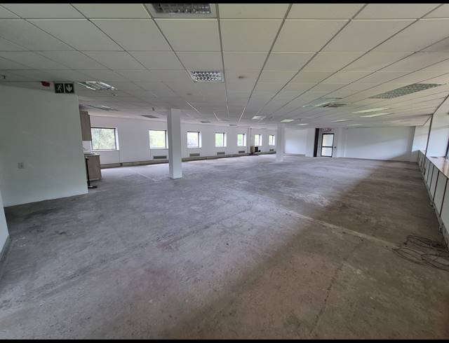316M² OFFICE TO LET IN WOODMEAD